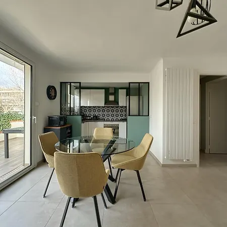 Apartment Agencia 2 Pieces Lumineux Terrasse *